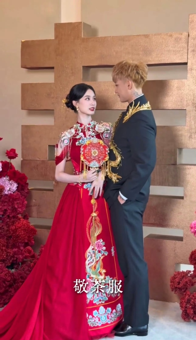 黄子韬徐艺洋中式婚服 甜蜜暴击背后的爱情密码